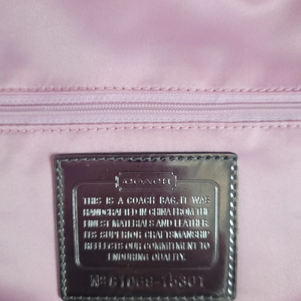 Coach Poppy Graffiti Scribble Shoulder Bag - Picture 12 of 15